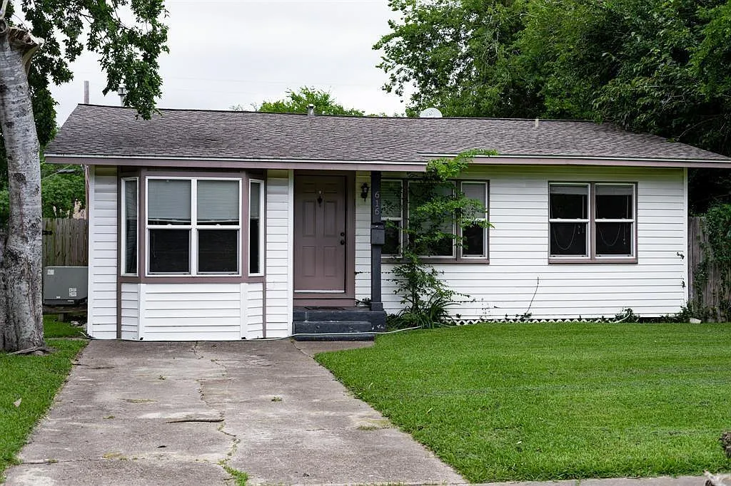 3 bed, 2.0 bath, 1163 sqft, $1,475 — Photo 1