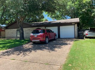 2017 Pebblecreek Dr, Cleburne, TX 76033