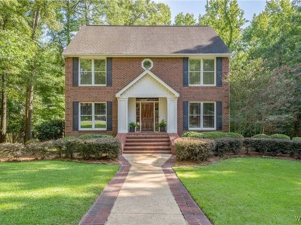 935 56th St E, Northport, AL 35473