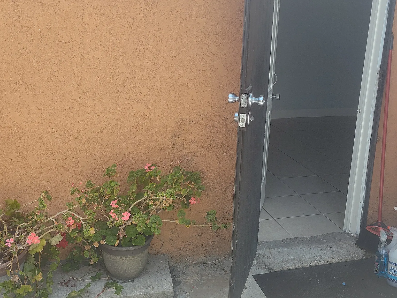 Hope St, Huntington Park — Photo 3