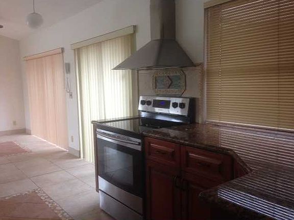 3rd image of 626 Village Lake Dr