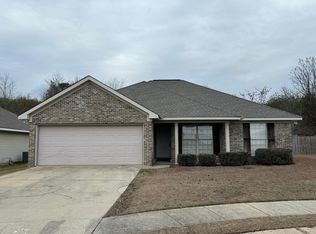 4975 Ross Cir, Northport, AL 35475