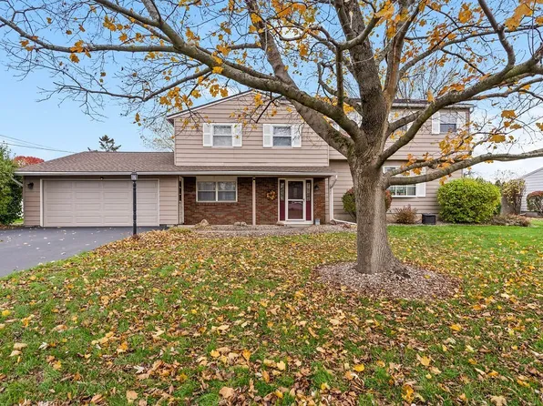 7411 Liffey Ln, Liverpool, NY 13088