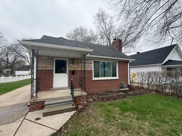 2722 Banner St, Dearborn, MI 48124