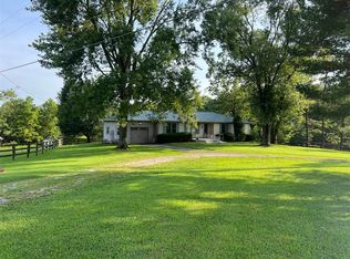 953 Patton Rd, Glasgow, KY 42141