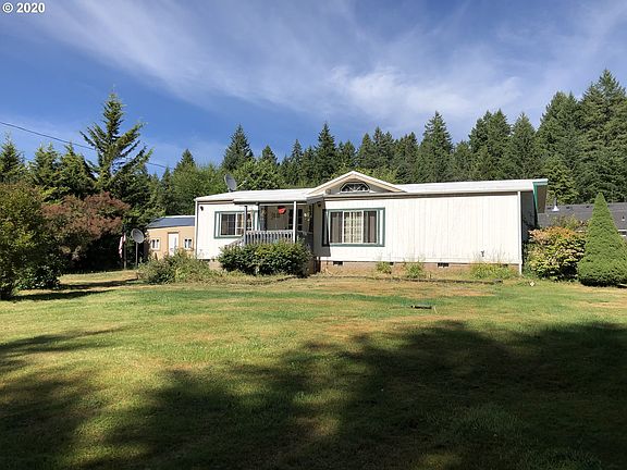2nd image of 49685 Huckleberry Loop