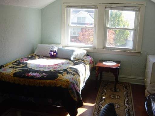 5th image of 6046 W Berenice Ave