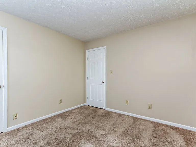 5537 Vicksburg Dr — Photo 8