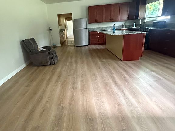 5th image of 16-1891 37th Ave #B