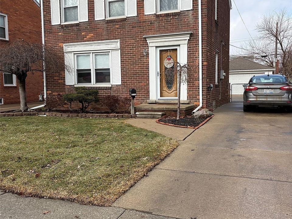1st image of 13218 Mercier St