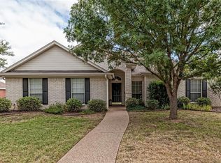 1037 Cheyenne Trl, Hewitt, TX 76643