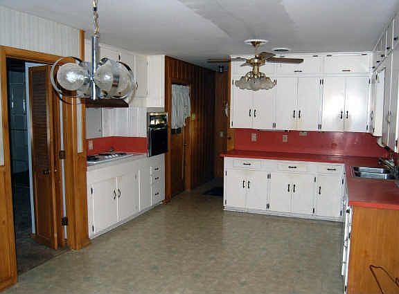 3rd image of 4812 Rockport Dr