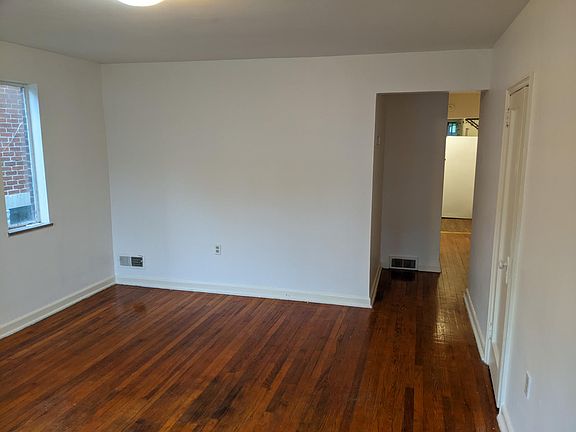 Front/Living room facing away from front door.