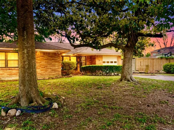 2211 Hialeah Dr, Houston, TX 77018
