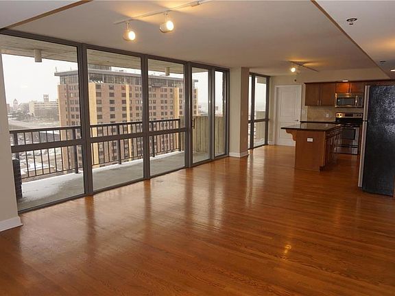 2nd image of 600 Admiral Blvd APT 1502