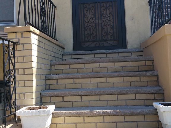 4th image of 2117 19th St