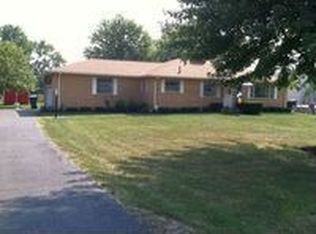 3761 Snouffer Rd, Columbus, OH 43235