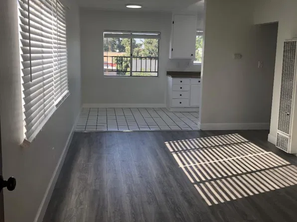 102 E Bennett St #6, Compton, CA 90220