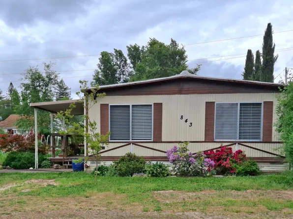 843 Fruitdale Dr, Grants Pass, OR 97527