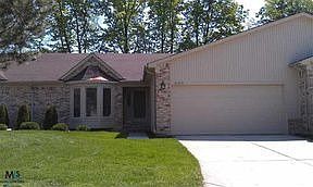4th image of 41270 Fortuna Dr E