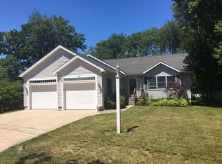 14 Jones St, Marshfield, MA 02050