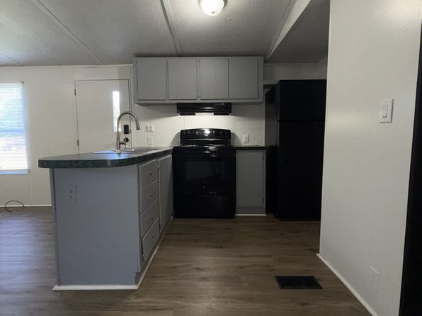31 Chestnut Ridge Rd