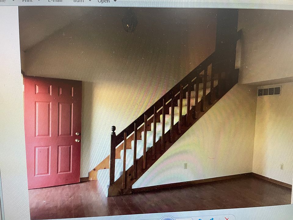 2nd image of 11636 Garnett St #1