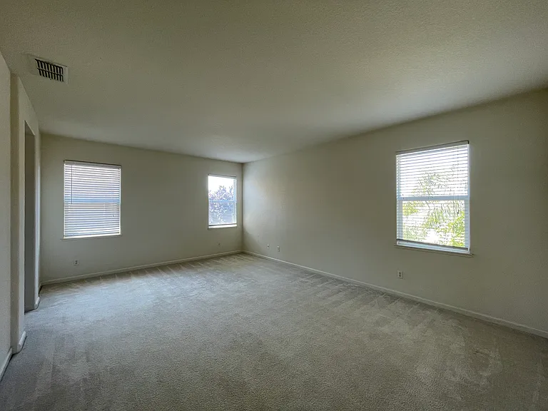 741 Bramblewood Ave — Photo 5