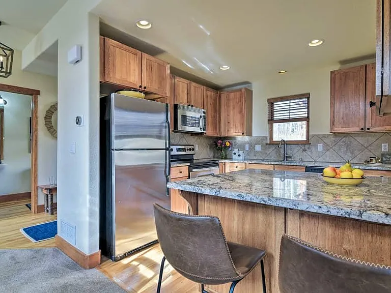 115 Campfire Ln — Photo 6