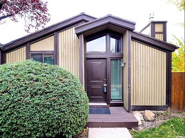 1st image of 2625 W Dutch Draw Dr APT B
