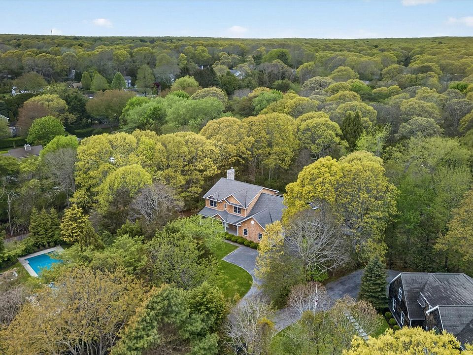 1st image of 9 Briarsweet Ln