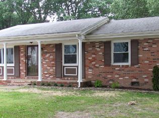 15 2nd St, Colonial Beach, VA 22443