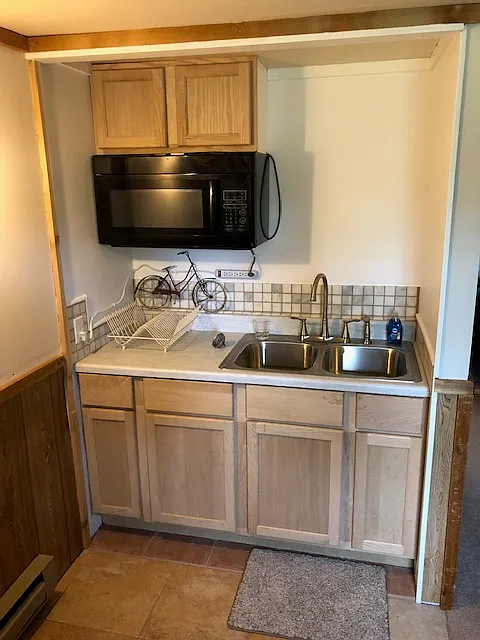 1 bed, 640 sqft, $700 — Photo 3