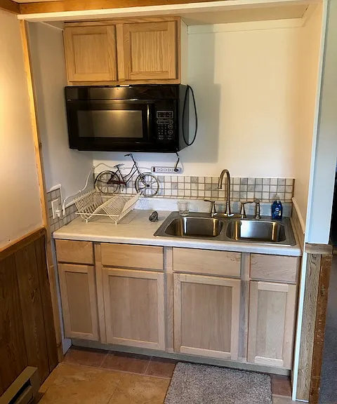 7048 W 38th Rd — Photo 3