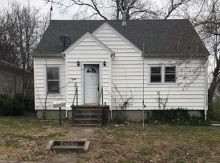 311 Forest St, Anna, IL 62906