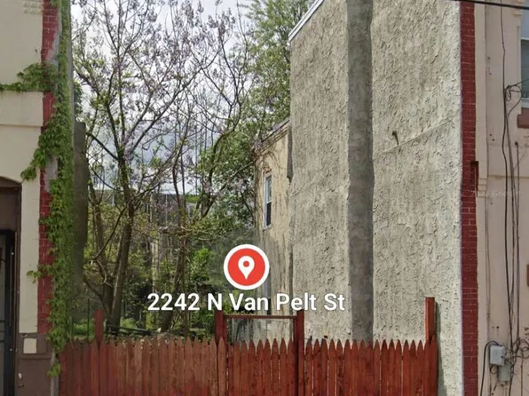 2242 N Van Pelt St, Philadelphia, PA 19132