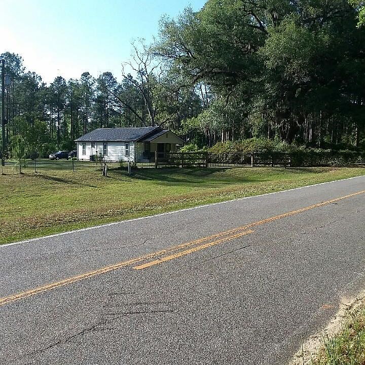 1st image of 2650 Hadley Ferry Road