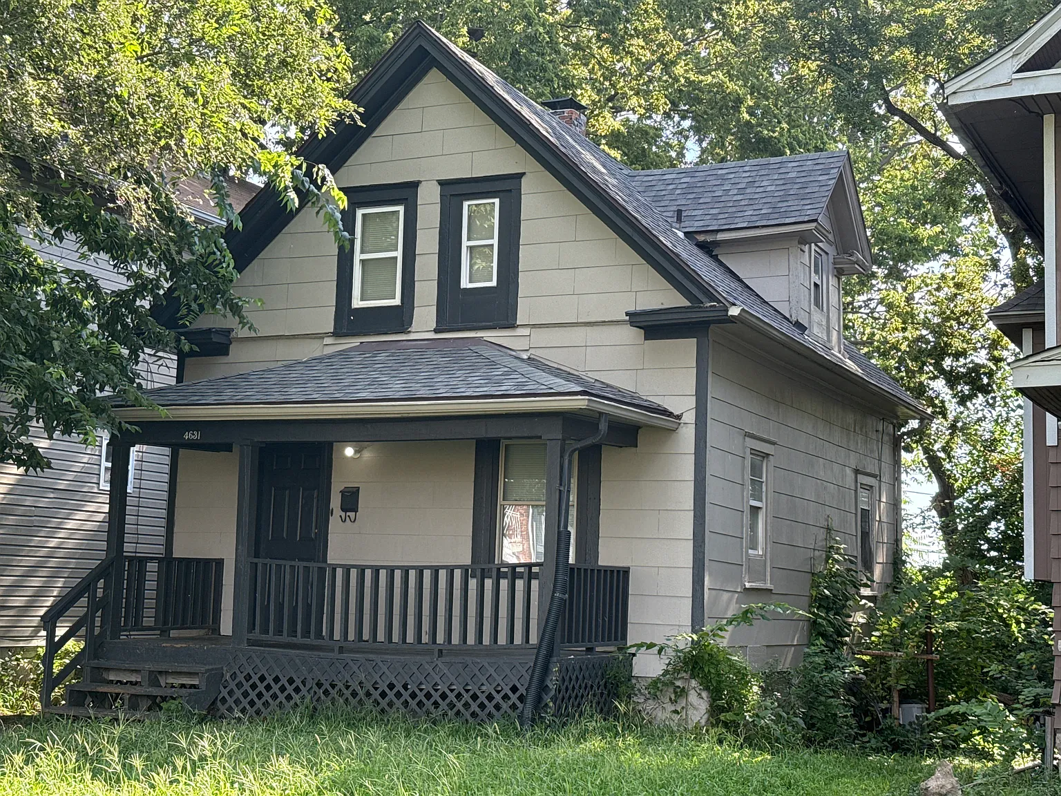 3 bed, 1400 sqft, $1,000 — Photo 1
