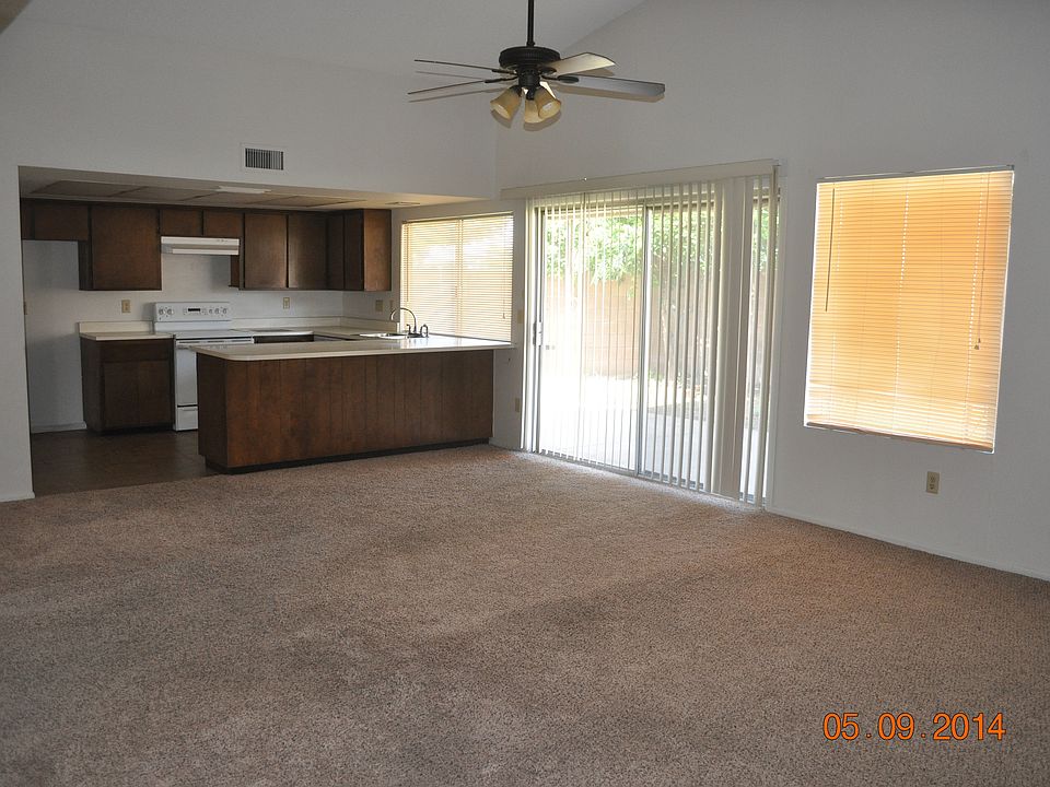 2nd image of 15208 N 23rd Ln