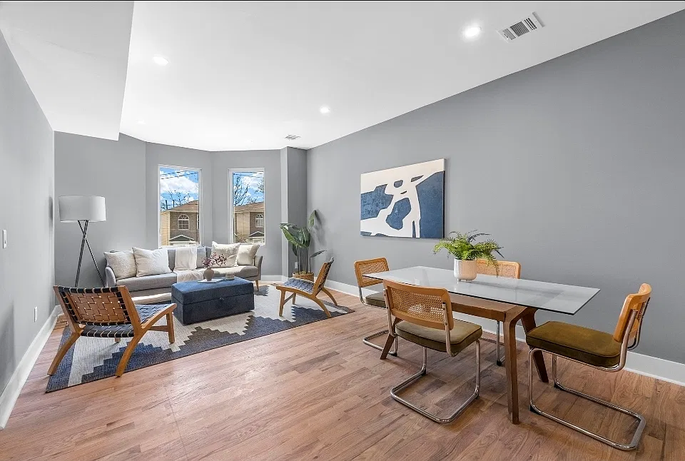 219 Clerk St #2A