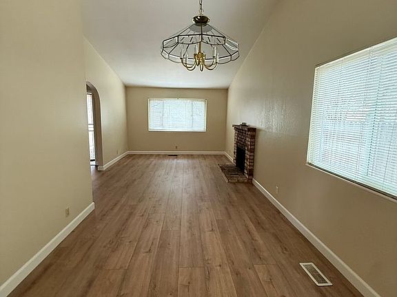5th image of 2878 Cypress Way