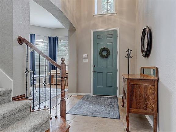 3rd image of 2441 Greenbrook Dr