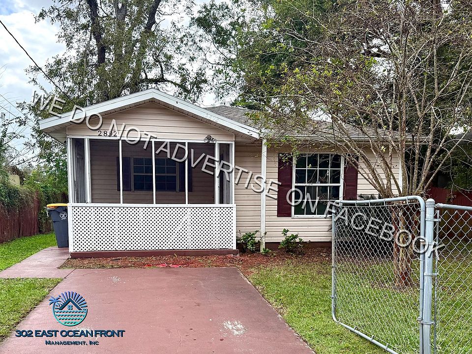1st image of 2892 Spencer St