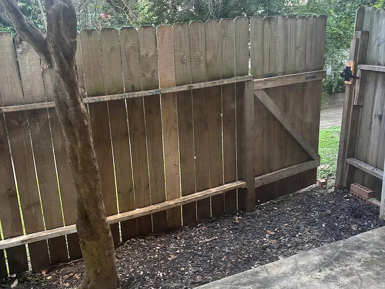 1823 Garys Park — Photo 10