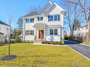 153 Nelson Rd, Scarsdale, NY 10583