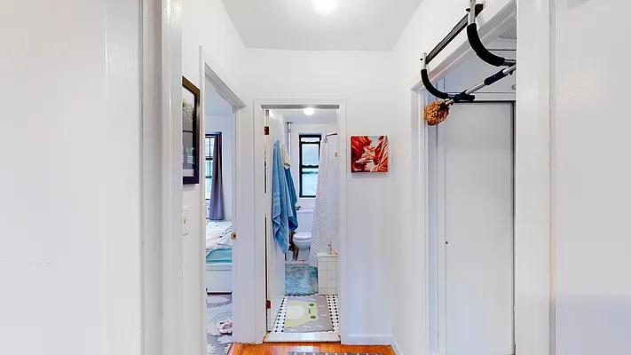 Rented by Emor Management Inc. | media 44