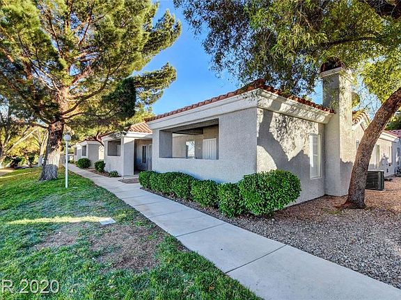 2nd image of 5912 Vegas Dr