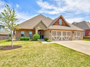 18828 Hill Valley Way, Edmond, OK 73012