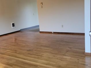 3953 SE Gladstone St APT 12, Portland, OR 97202