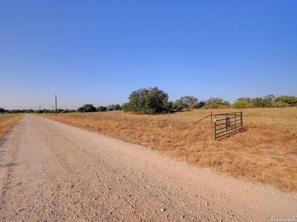 353 pr dax LOT 4, Pleasanton, TX 78064